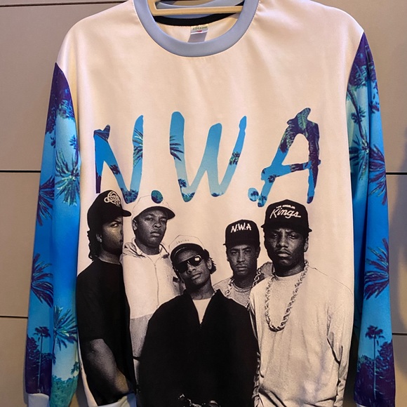 N.W.A long sleeve sweater - Picture 2 of 3